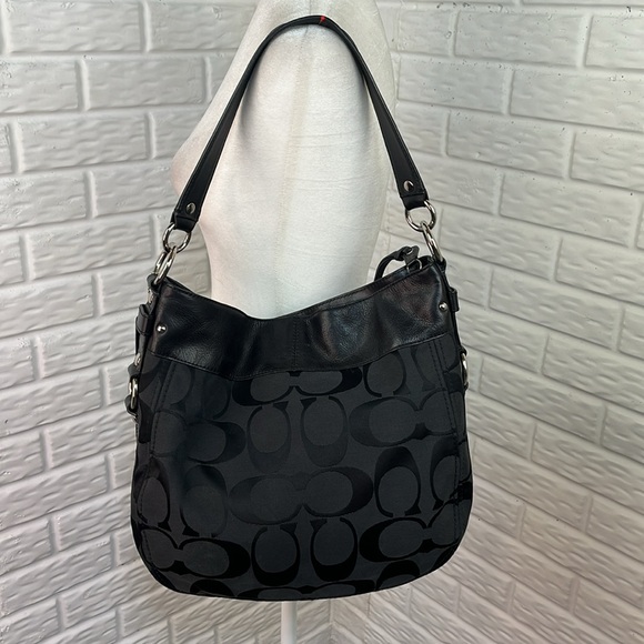COACH 1941 ZOE SIGNATURE C HOBO SHOULDER BAG JACQUARD BLACK FABRIC AND LEATHER - Picture 6 of 15